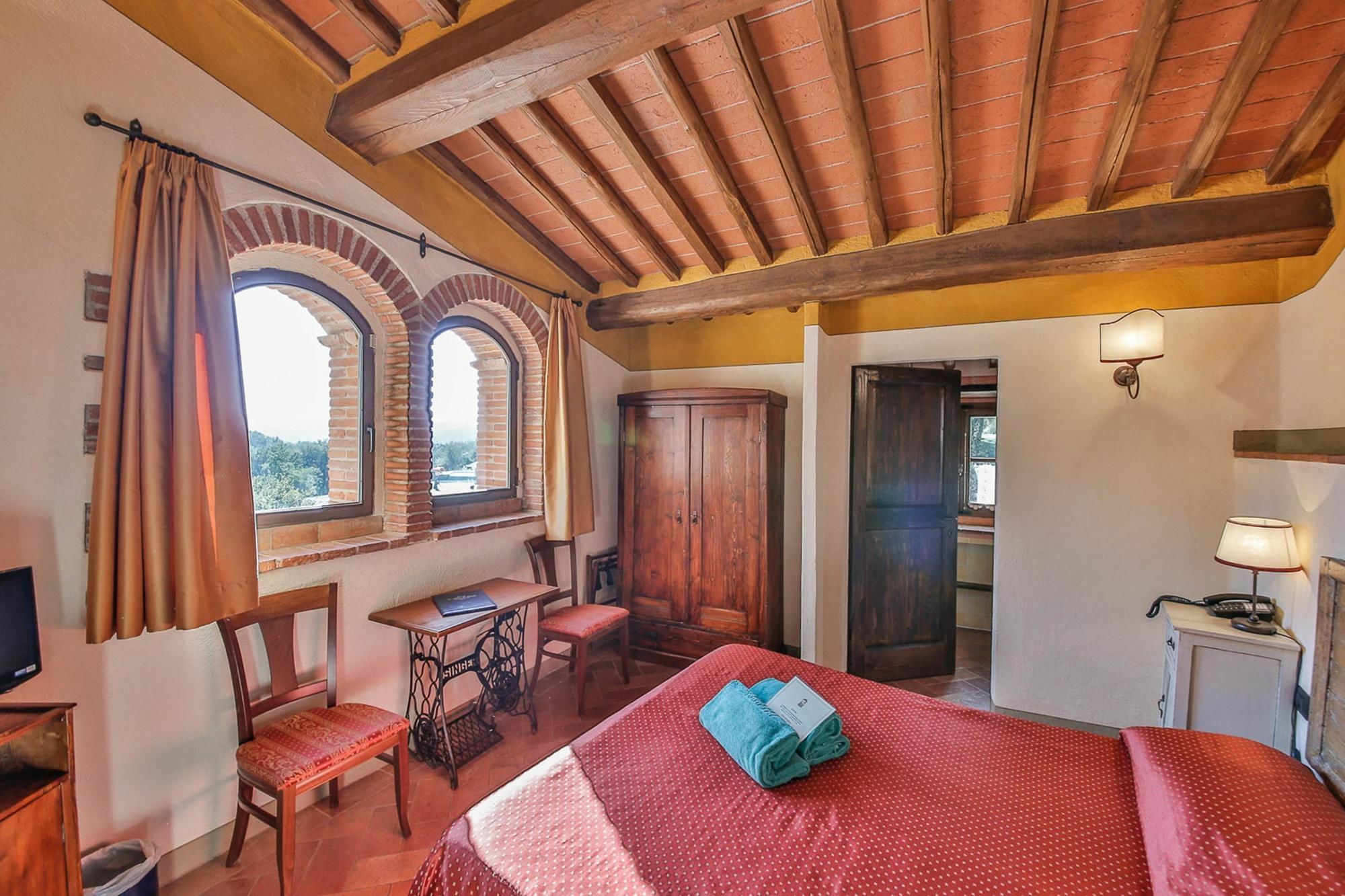 Hotel Le Pozze Di Lecchi Gaiole in Chianti Exterior photo
